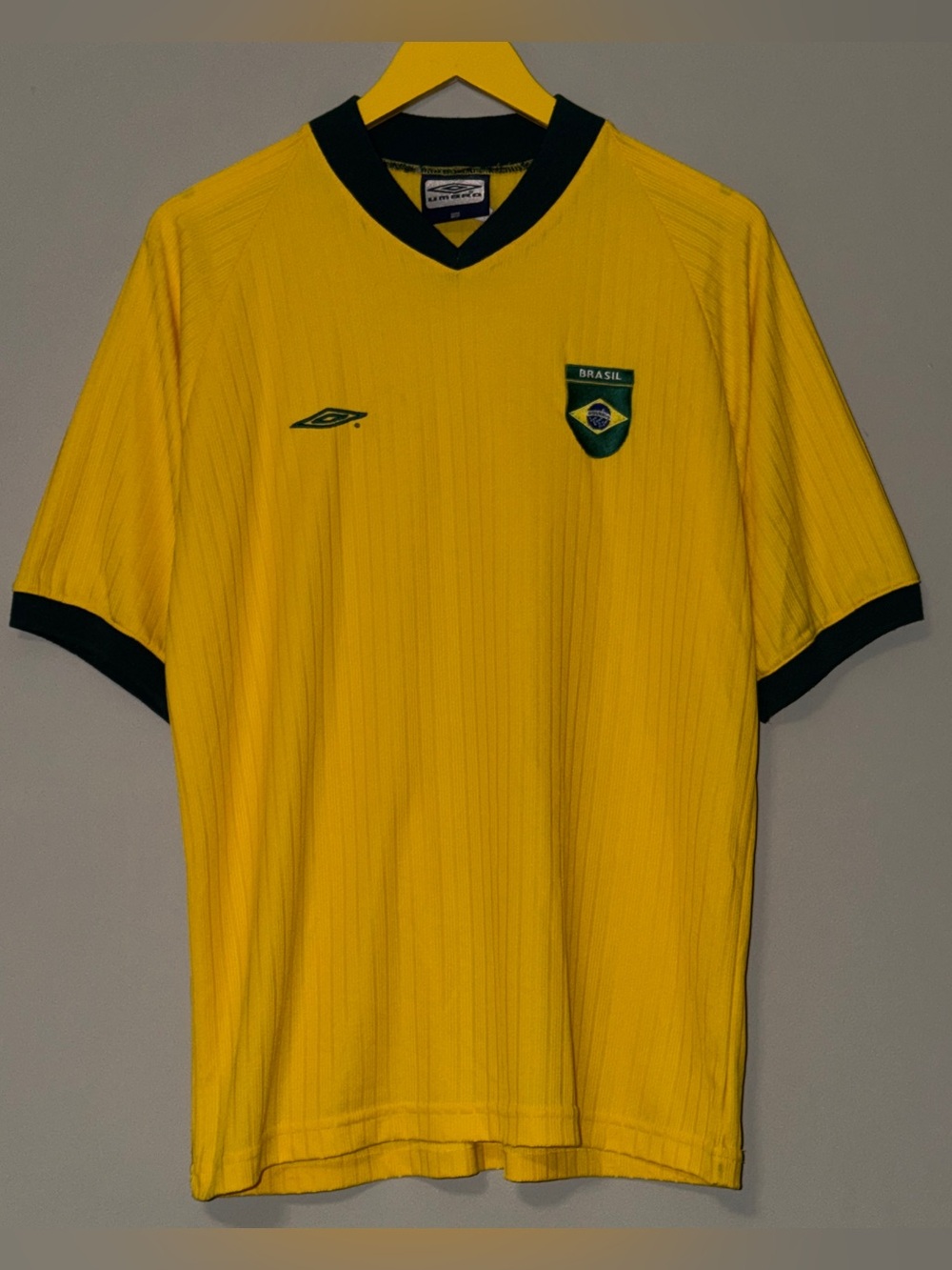 Umbro Brazil jersey size m